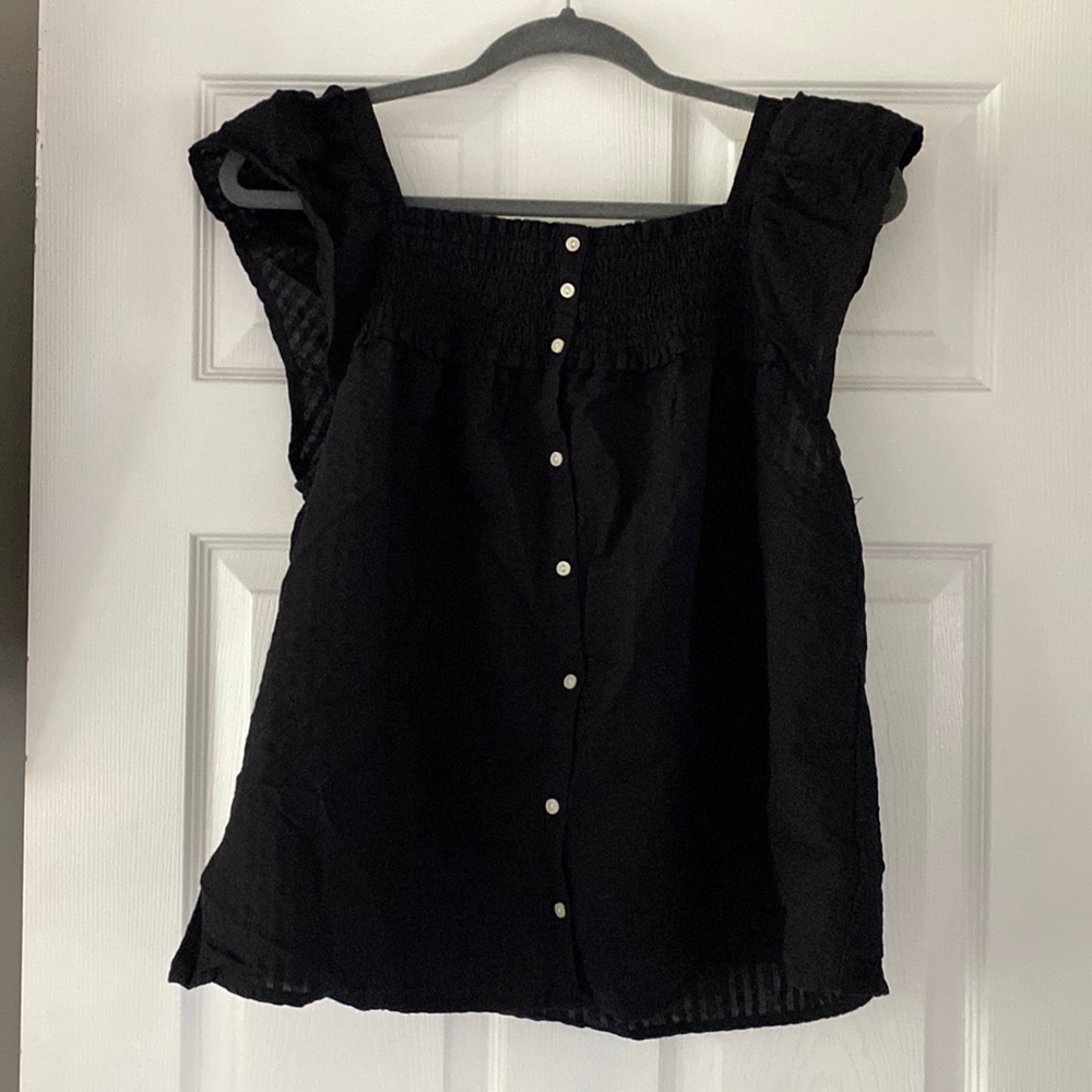 Old navy tank top with buttons